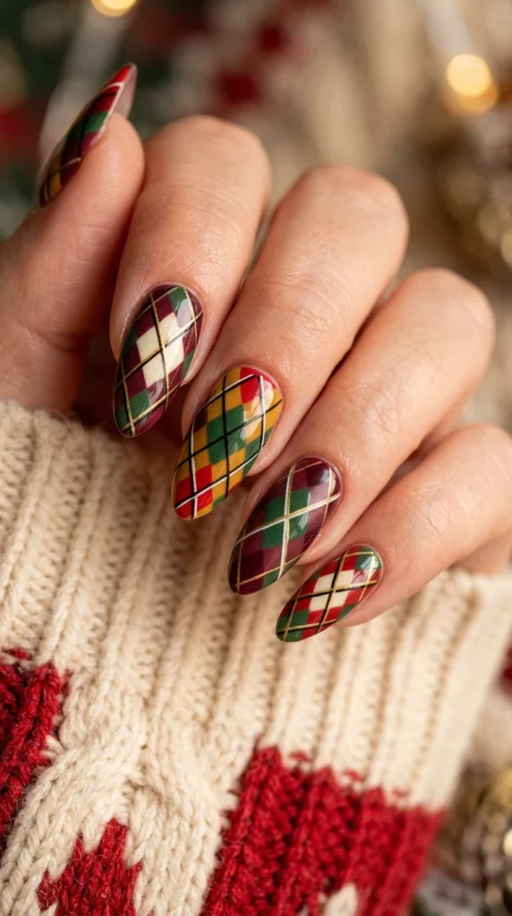 Bold Argyle Pattern Nails
