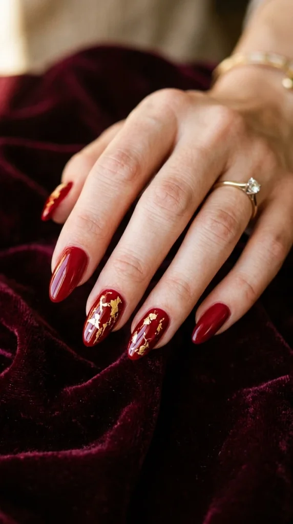 Gold Foil Cracked Christmas Nails